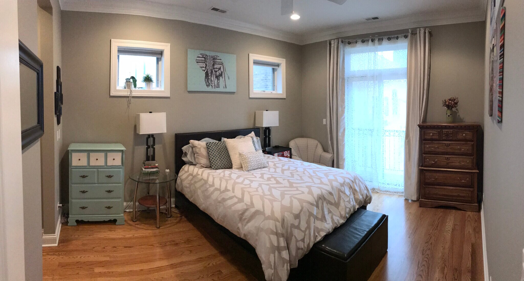 primary bedroom - 210 N Halsted St