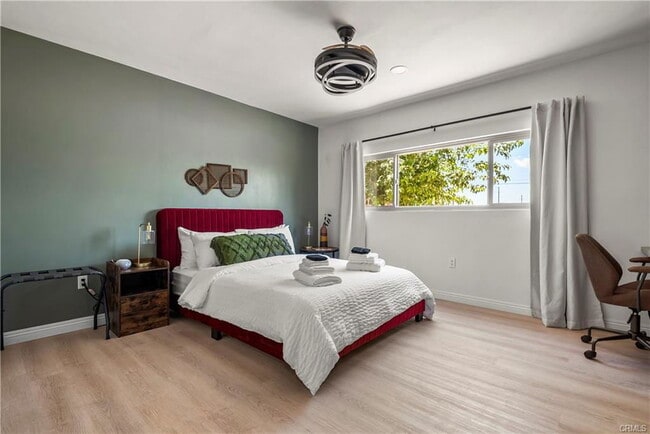 Building Photo - 9150 10th Ave