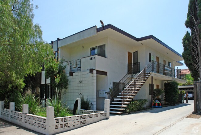 Primary Photo - 3827 Girard Ave