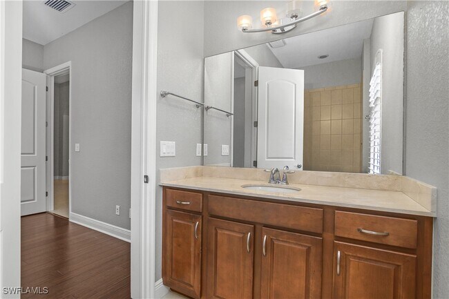 Building Photo - 1558 Serrano Cir