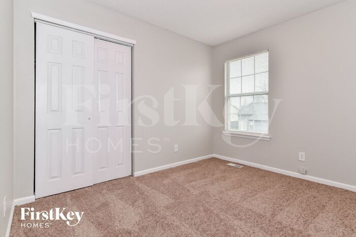 Building Photo - 1116 Fontana Ct