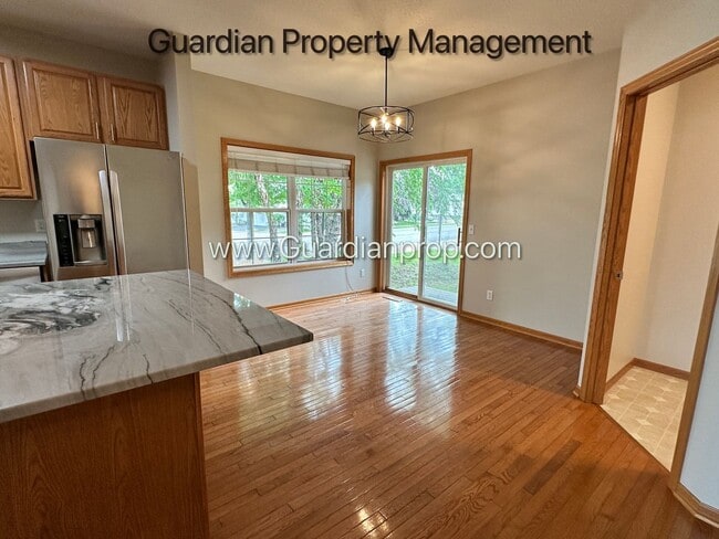 Building Photo - Hopkins Single Family Home, 2 Car Garage, ...