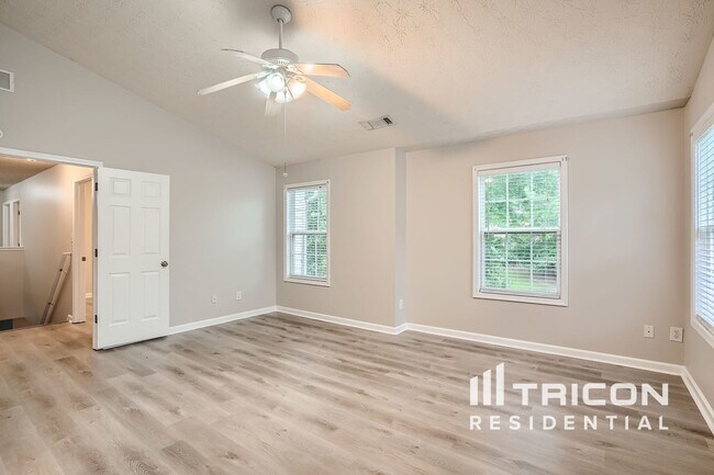 Building Photo - 1593 Great Shoals Cir SE