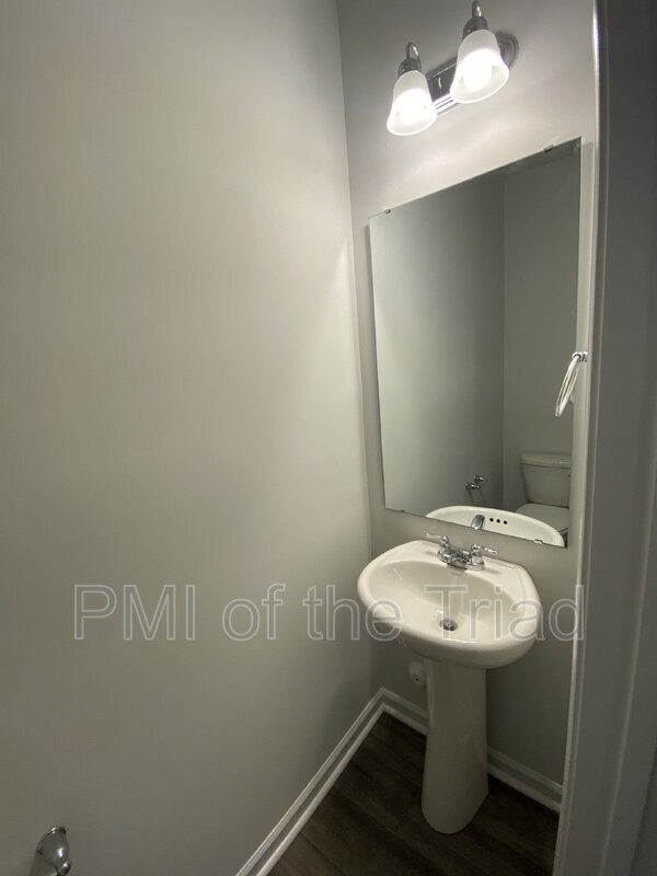 Building Photo - 4006 Beckton Trl