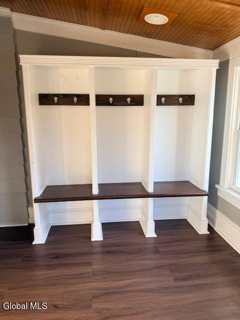 Building Photo - 226 N Greenbush Rd