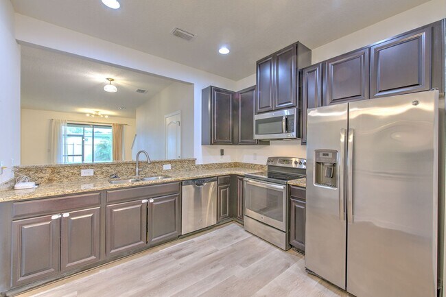 Building Photo - 5116 Bay Isle Cir