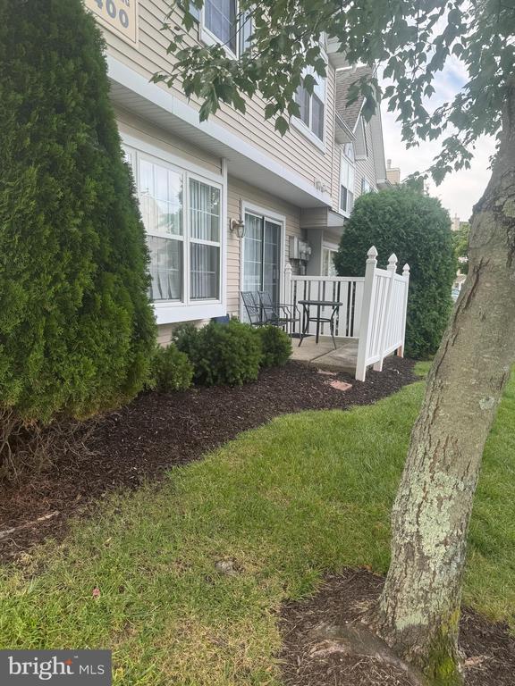 Building Photo - 401 Kirby Way