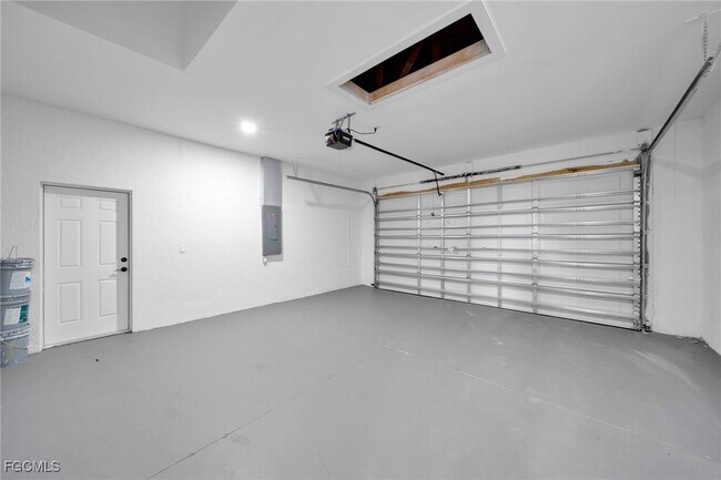 Building Photo - 3706 16th St W