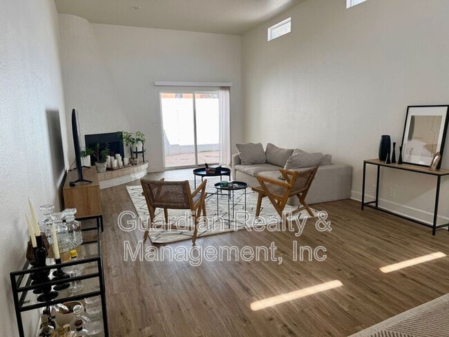 Building Photo - 3401 N 37th St