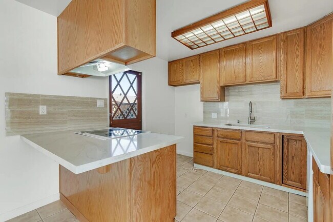 Building Photo - Beautifully Updated 3 Bedroom Home with Pool, Spacious Backyard & 2-Car Garage!