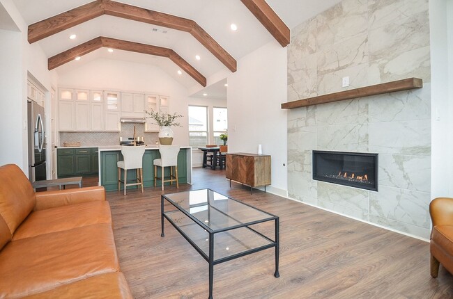 Building Photo - 3338 Verdant Ln