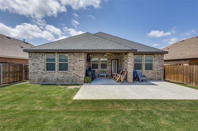 Building Photo - 900 Honey Maple St