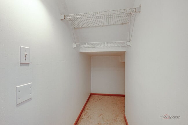 Building Photo - 1544 Anderson Trail