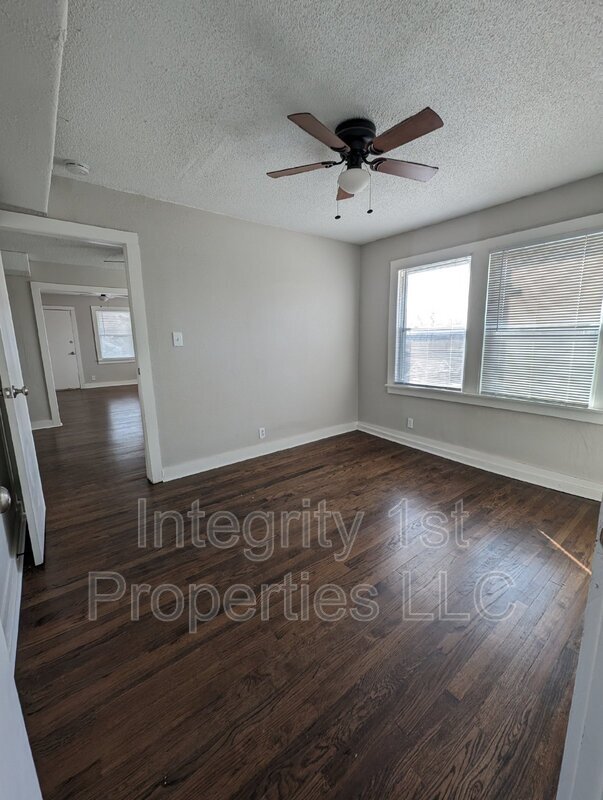 Building Photo - 4408 Montgall Ave