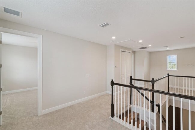 Building Photo - 8884 Bismarck Palm Dr