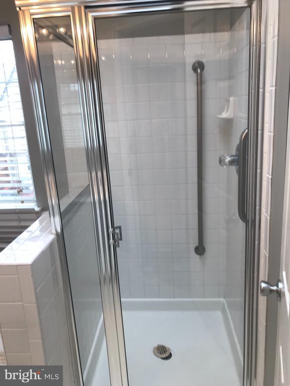 Building Photo - 4662 Deerwatch Dr