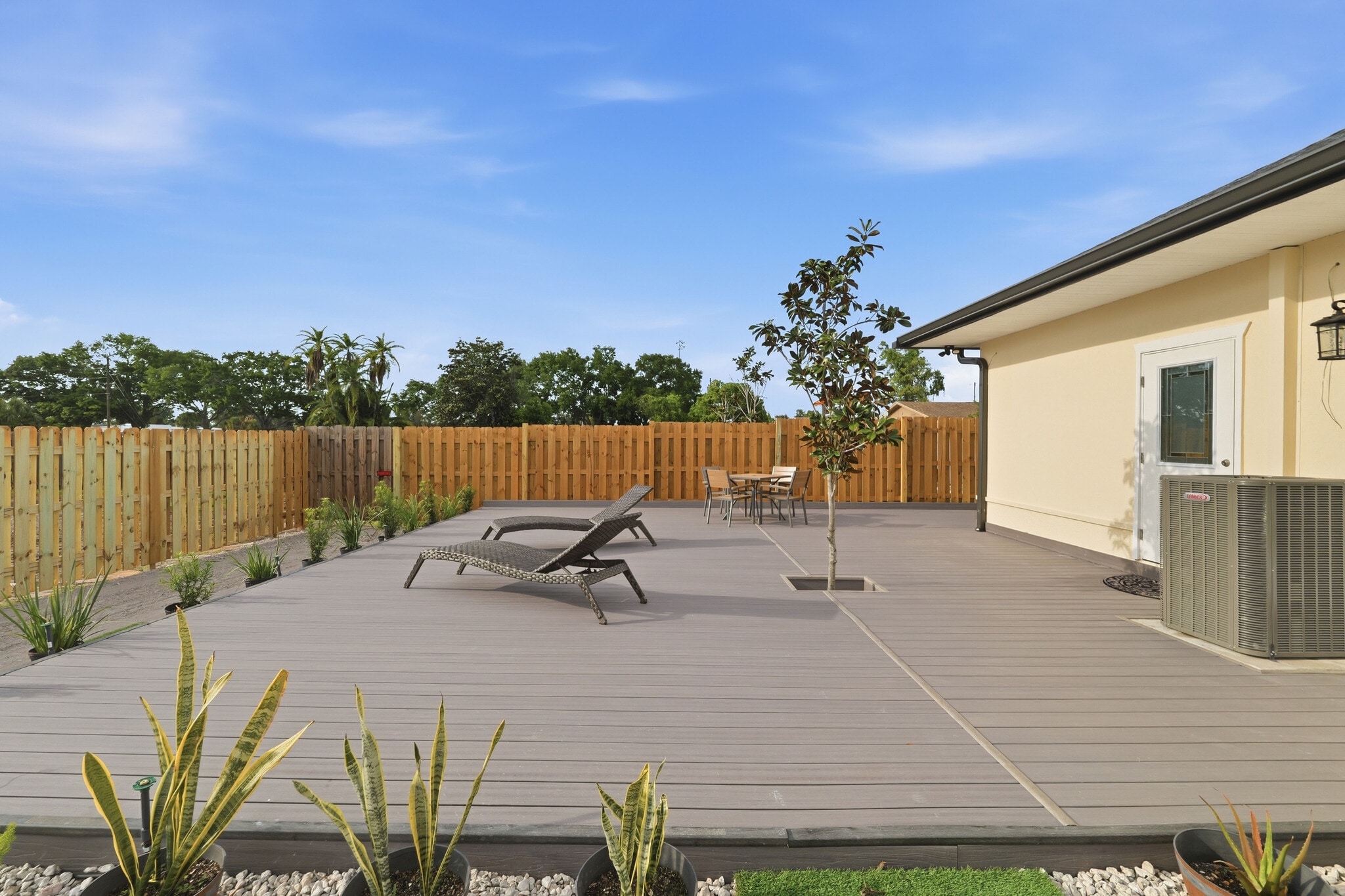 Building Photo - 508 Brandon Ave