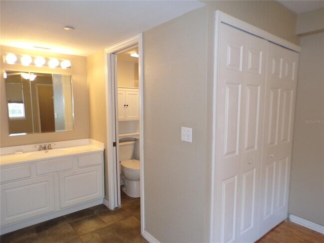 Building Photo - 150 Harborside Ave