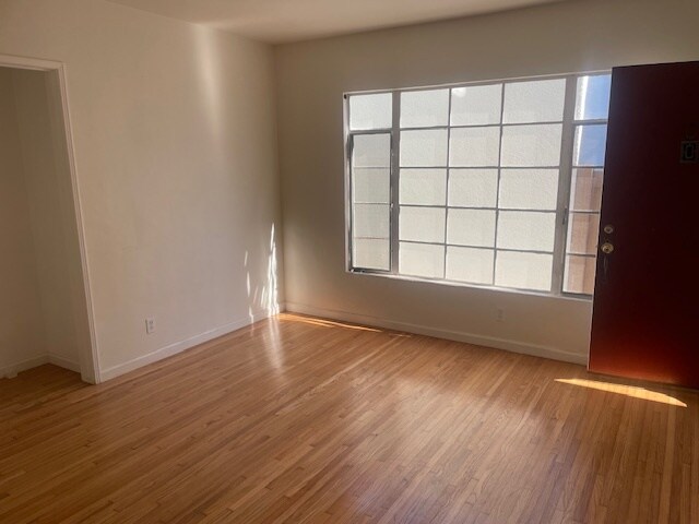 Building Photo - 111 Bennett Ave