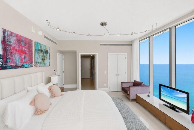 Building Photo - 6899 Collins Ave