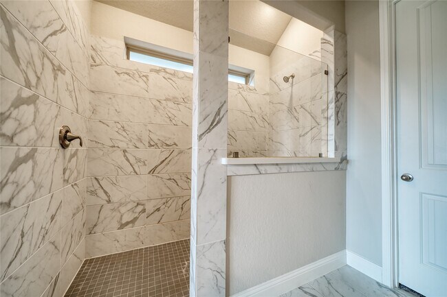 Building Photo - 2232 Clements Shore Ln