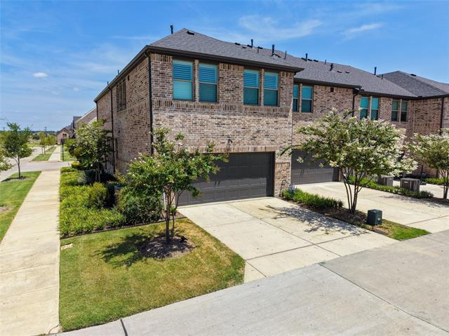 Building Photo - 537 Parkside Dr