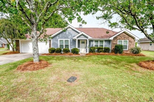 Primary Photo - 107 Molland Dr