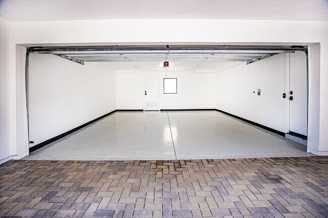 Epoxy Secured Access Garage - 6701 W Eden Ter