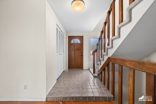 Building Photo - Towne East Single Family Home