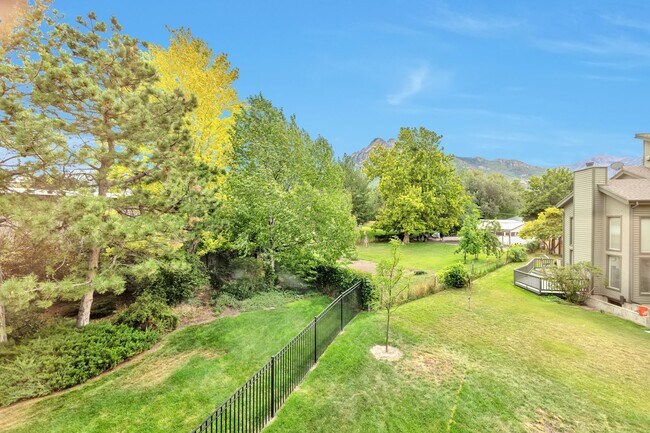 Building Photo - 4829 Arbor Cir