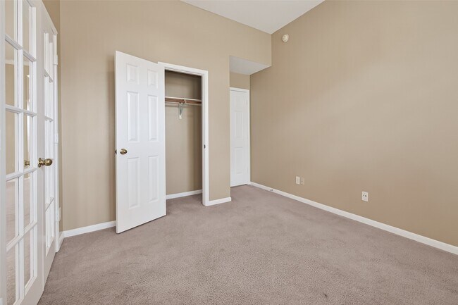 Building Photo - 18727 Forest Deer Rd