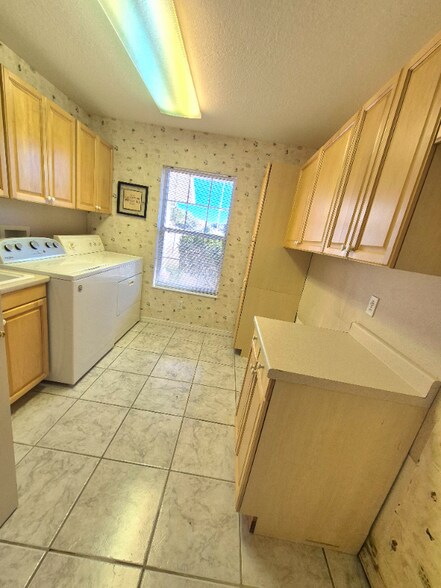 Building Photo - 4895 Co Rd 134B