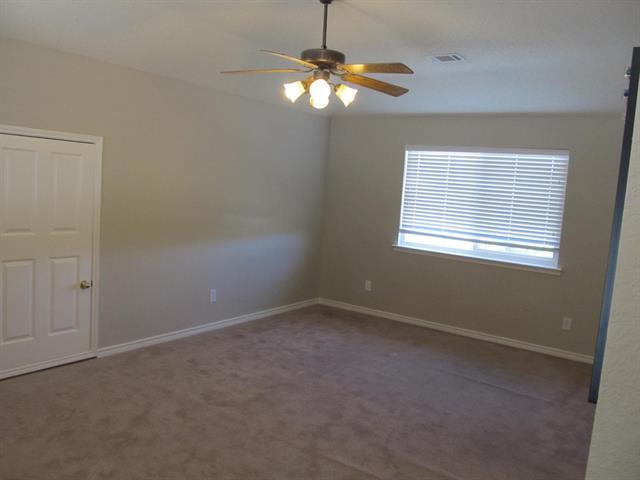 Building Photo - 1614 N Timber Brook Dr