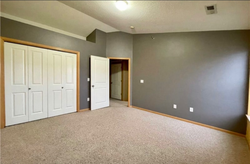 Building Photo - 2150 NE 18th St