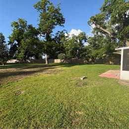Building Photo - 3824 Brookfield Dr