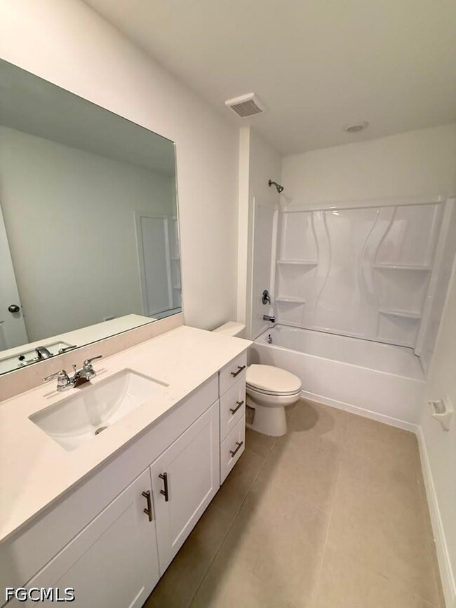 Building Photo - 17328 Cantu Ct