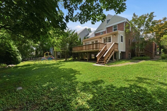 Building Photo - Chevy Chase Home | 4 Bed | 3.5 Bath | 2,500 Sf | Driveway Parking | Large Fenced-In Backyard w/ Deck