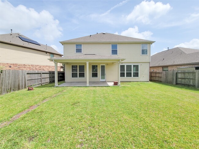 Building Photo - 14108 Wedgewood Lakes Ct
