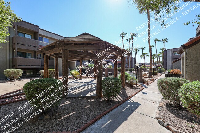 Building Photo - Check out this beautiful 2-bedroom, 2.5 ba...