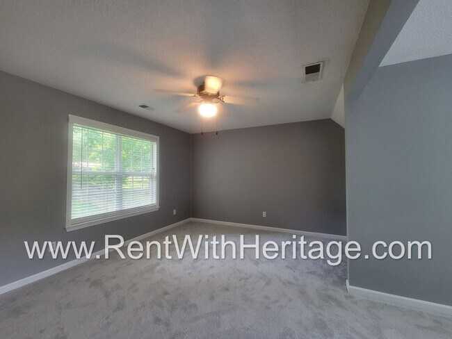 Building Photo - GORGEOUS HOME IN POPULAR HIGHLANDS AT CREEKSIDE GOLF / SWIM / TENNIS COMMUNITY