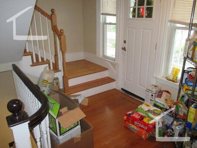 Building Photo - Really nice 5 bed 2 bath in Brighton....