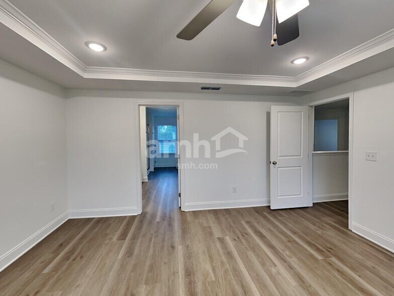 Building Photo - 201 Gershon Way
