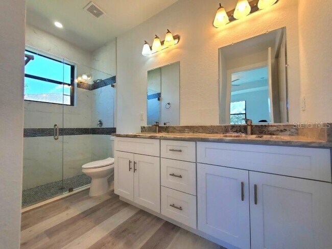 Building Photo - 26285 Explorer Rd