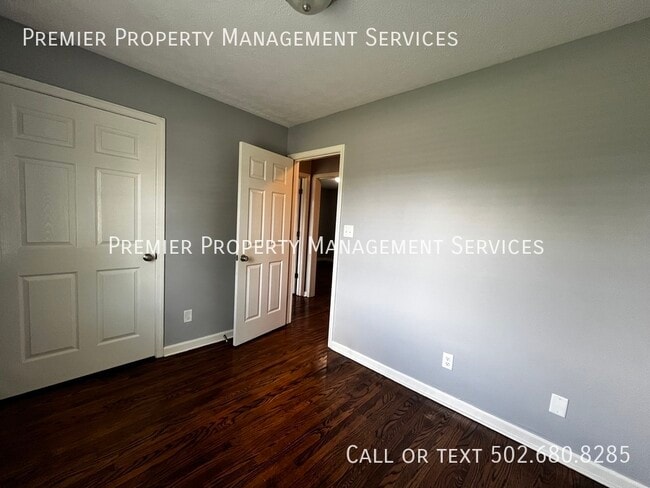 Building Photo - 122 Winchester Dr