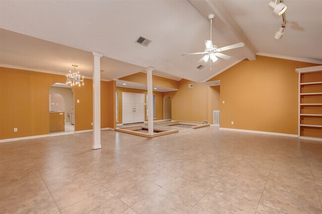 Building Photo - 6030 Gallant Forest Dr