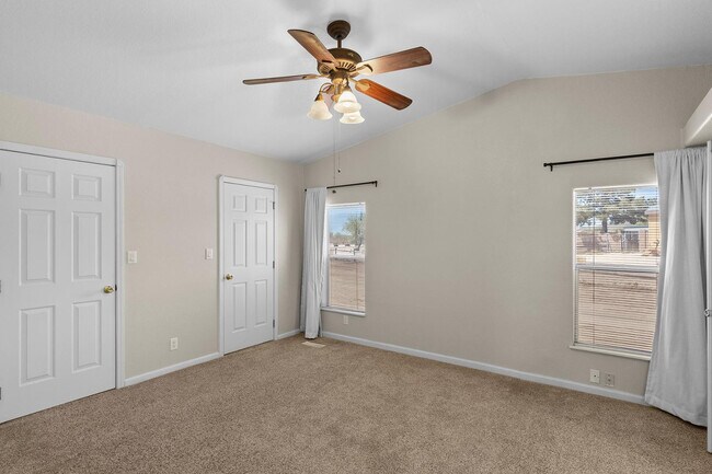 Building Photo - 37408 N 20th St