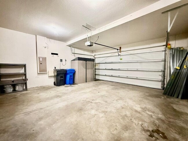 Building Photo - 14112 Poke Ridge Dr