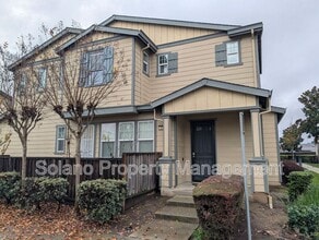 Building Photo - 1613 Centennial Dr