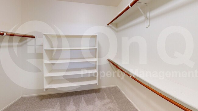 Building Photo - 8353 N Albany Ave