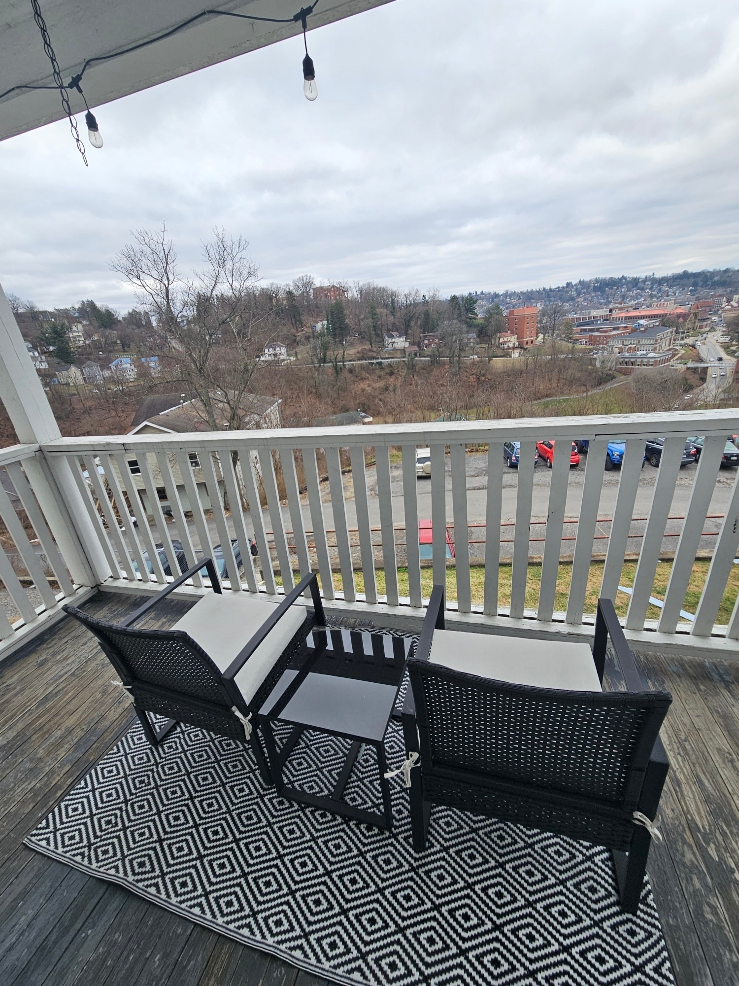 Building Photo - 125 Lorentz St